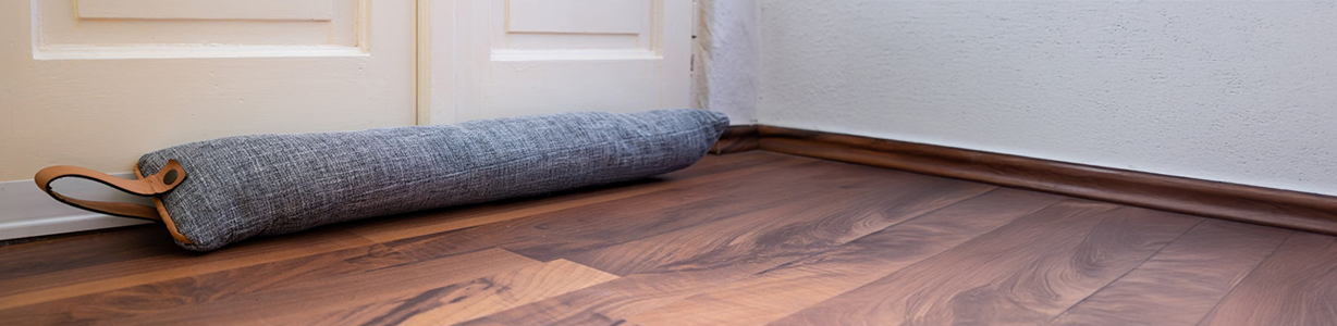 <h3>Insulate and stop draughts</h3> image